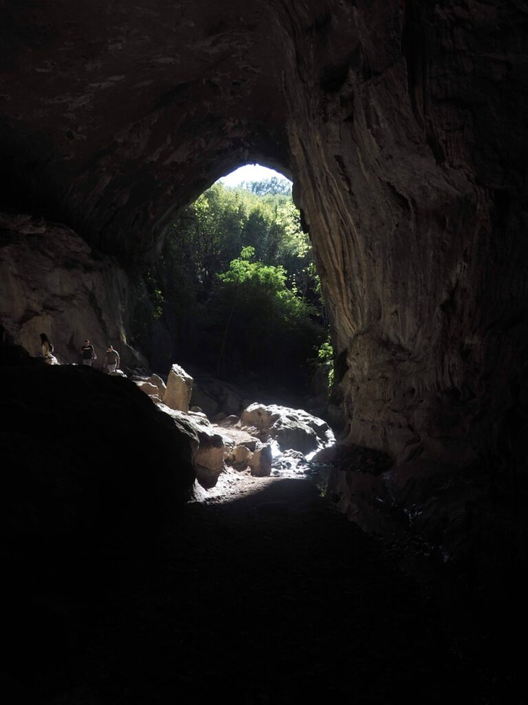 Cuevas de Zugarramurdi y Museo de las Brujas