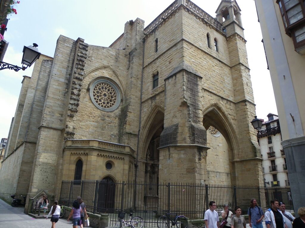 Las 5 iglesias más bellas del País Vasco - iglesia de san vicente, san sebastián