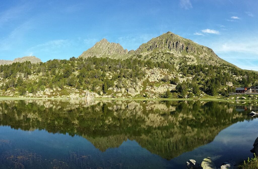 lagos de tristaina