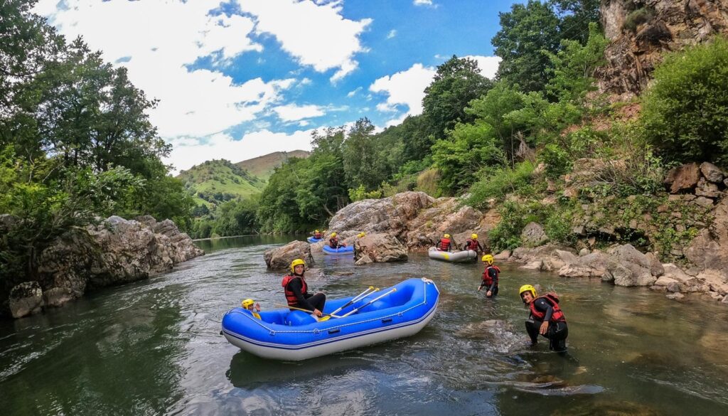 Rafting en el río Bidasoa