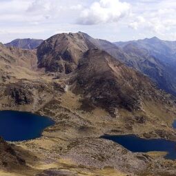 lagos de tristaina